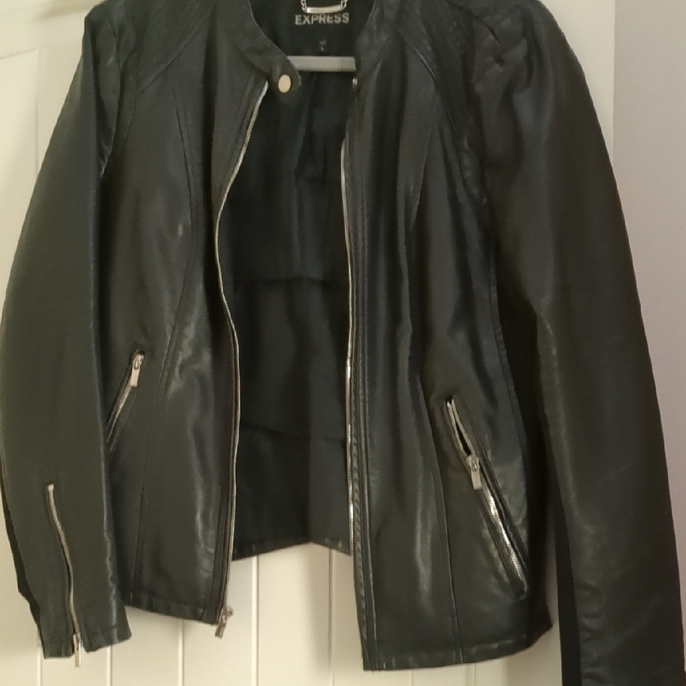 Express Black Leather Jacket - image 4